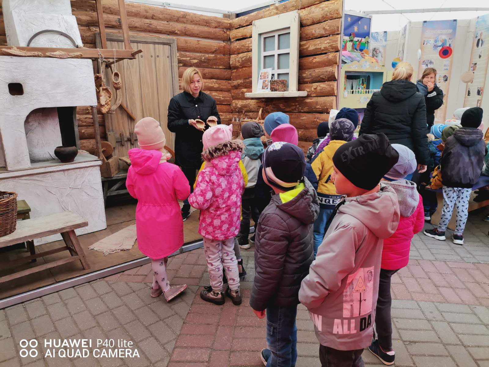 Делаем кукольный театр своими руками